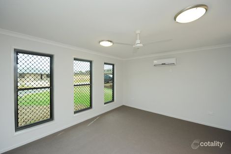 Property photo of 8 Valley Way Boyne Island QLD 4680