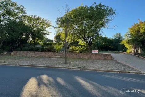 93 Margaret Cres, Dubbo, NSW 2830