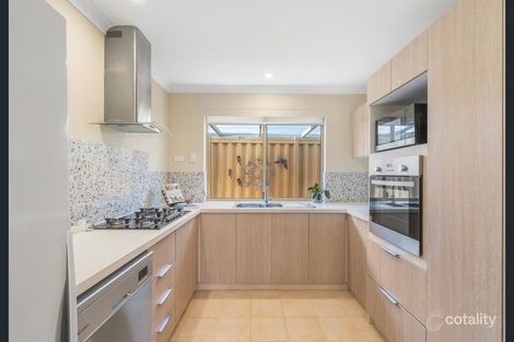 Property photo of 1 Dalton Place Wilson WA 6107