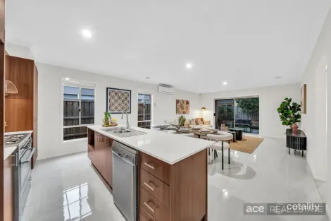 Property photo of 39 Baltic Circuit Point Cook VIC 3030