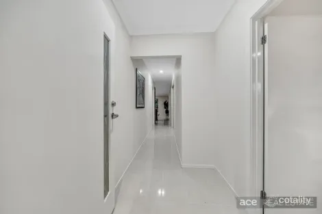 Property photo of 39 Baltic Circuit Point Cook VIC 3030