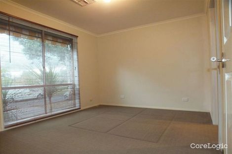 Property photo of 2 Sunnyside Drive Berwick VIC 3806