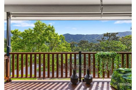 Property photo of 2 Powell Place Bentley Park QLD 4869