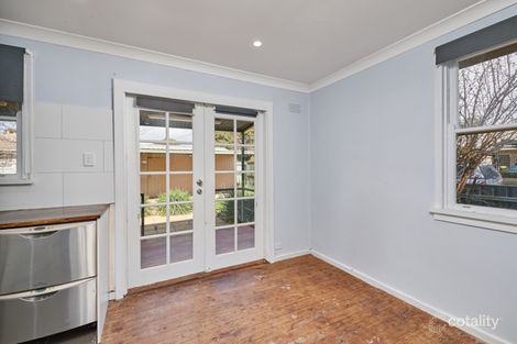 Property photo of 2 Kokoda Street Ashmont NSW 2650