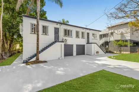 2/7 LINE ST, WOOLLOONGABBA, QLD 4102