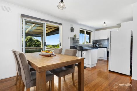 Property photo of 3 Coledale Close Endeavour Hills VIC 3802
