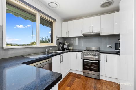 Property photo of 3 Coledale Close Endeavour Hills VIC 3802