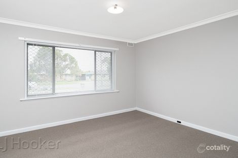 Property photo of 19 Devenish Road Lockridge WA 6054