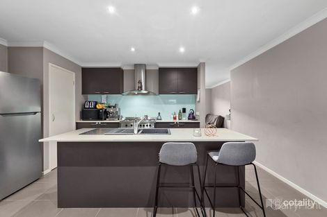Property photo of 15 Webster Way Pakenham VIC 3810
