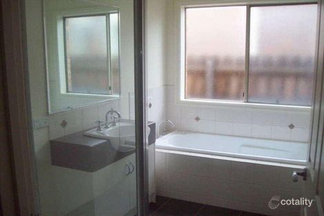 Property photo of 6 Thomas Place Carrum Downs VIC 3201