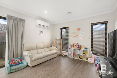 Property photo of 4/33 Yarrowee Street Sebastopol VIC 3356