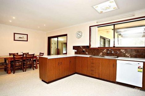 74 Heysen Ave, Hope Valley, SA 5090