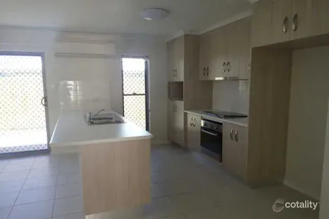 4/74 Makybe Diva Dr, Ooralea, QLD 4740
