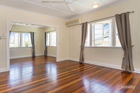 Property photo of 17 Collinson Street Westcourt QLD 4870