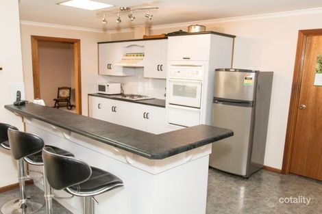 Property photo of 11 Smugglers Drive Seaford Rise SA 5169