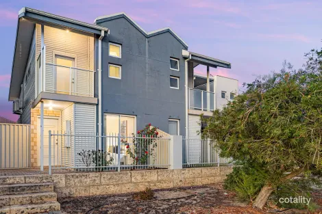 4/1 Positano Cres, Yangebup, WA 6164