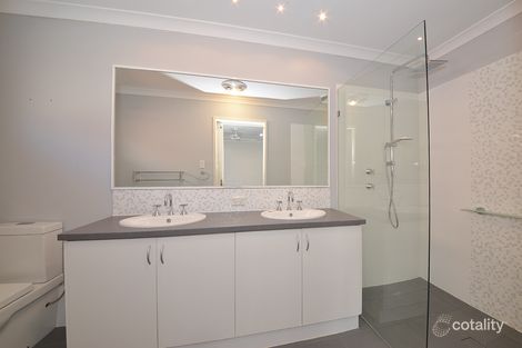 Property photo of 52 Litchfield Crescent Carramar WA 6031