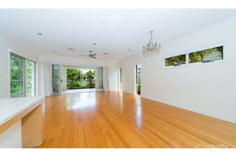 Property photo of 6017 Calardo Avenue Hope Island QLD 4212