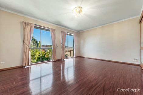 Property photo of 15 Rocklands Rise Meadow Heights VIC 3048