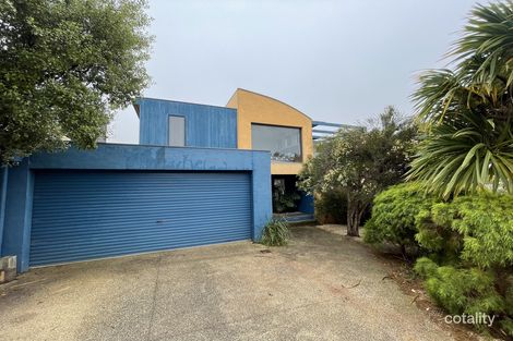 Property photo of 17 Banksia Close Torquay VIC 3228