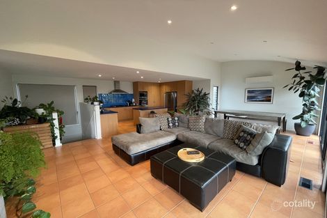 Property photo of 17 Banksia Close Torquay VIC 3228