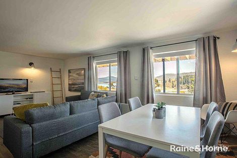 Property photo of 2 Rushes Bay Avenue East Jindabyne NSW 2627