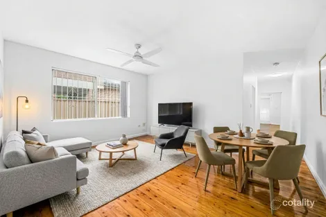 2/76 Ernest St, Lakemba, NSW 2195