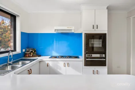 Property photo of 1 Magennis Place Latham ACT 2615