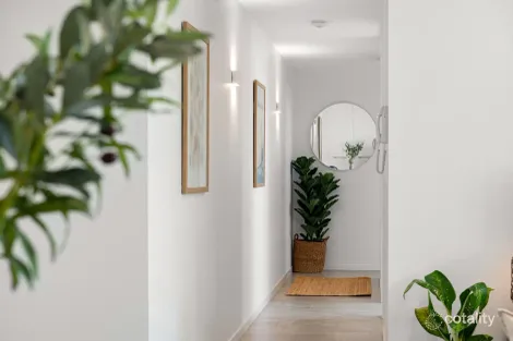 Property photo of 6/98 Kates Street Morningside QLD 4170