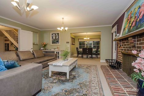 Property photo of 5 Timbertop Drive Rowville VIC 3178