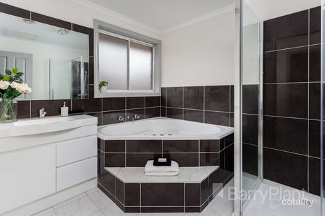 Property photo of 10 Haricot Court Seabrook VIC 3028