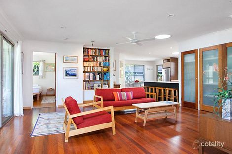 Property photo of 2 Hillside Court Sunrise Beach QLD 4567