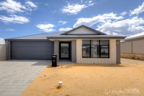 19 Strickland Pde, Eglinton, WA 6034