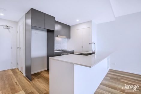 Property photo of 303/10 Curwen Terrace Chermside QLD 4032