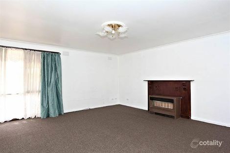 Property photo of 16 Quarbing Street Werribee VIC 3030
