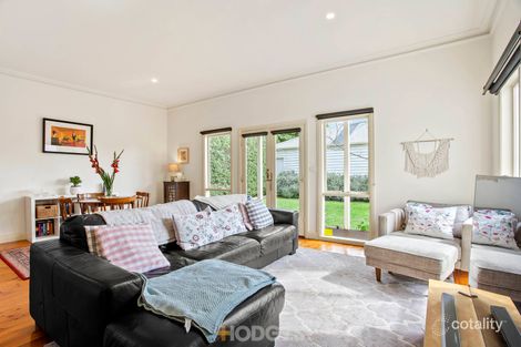 Property photo of 4 Cumberland Street Newtown VIC 3220