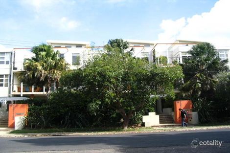 Property photo of 2/19-23 Richmond Avenue Dee Why NSW 2099