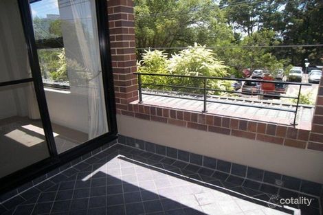 Property photo of 104/2 Langley Avenue Cremorne NSW 2090