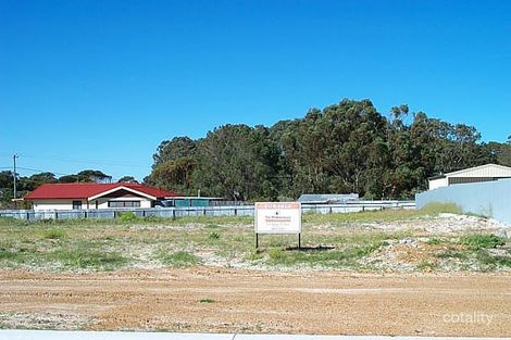 8 Princess St, Pink Lake, WA 6450