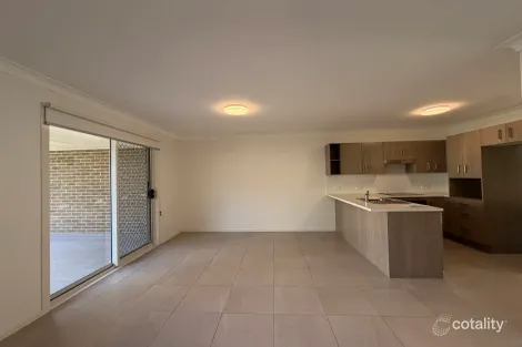 Property photo of 12 Wagtail Crescent Batehaven NSW 2536