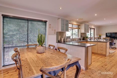 Property photo of 74 Woori Yallock Road Cockatoo VIC 3781