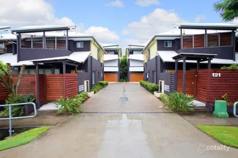 Property photo of 6/121 Hawthorne Road Hawthorne QLD 4171