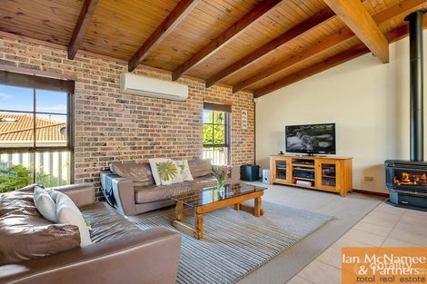 Property photo of 4 Lee Place Queanbeyan West NSW 2620