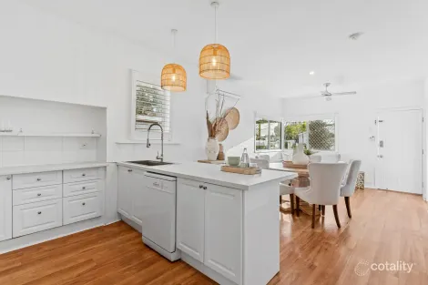 Property photo of 59 Turpin Road Labrador QLD 4215
