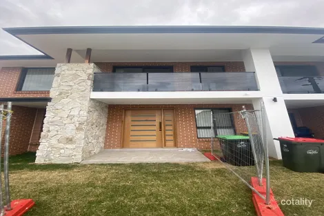 Property photo of 581 The Horsley Drive Smithfield NSW 2164