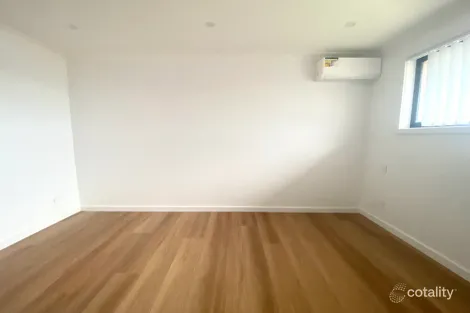 Property photo of 581 The Horsley Drive Smithfield NSW 2164