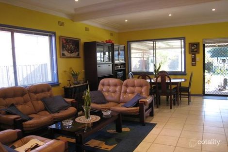 Property photo of 305 William Street Kingsgrove NSW 2208