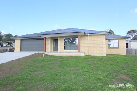 4 Fary Ct, Mirboo North, VIC 3871
