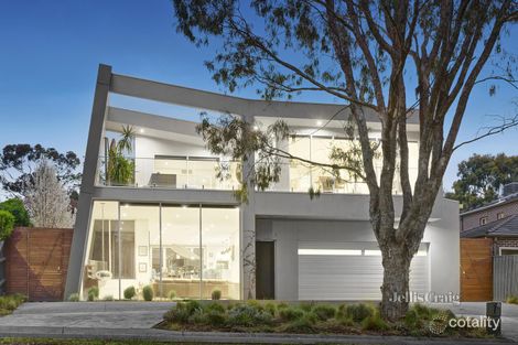 Property photo of 8 Macalister Boulevard Yallambie VIC 3085