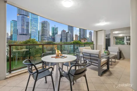 Property photo of 311/36 Macdonald Street Kangaroo Point QLD 4169